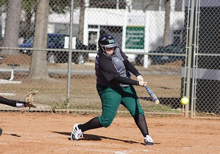 Softball Scores 40 Runs In Doubleheader Sweep Over Shaw